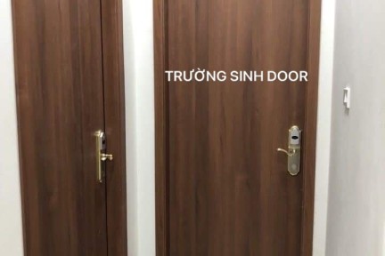 Giới thiệu về cửa nhựa composite vân gỗ tại Trường Sinh