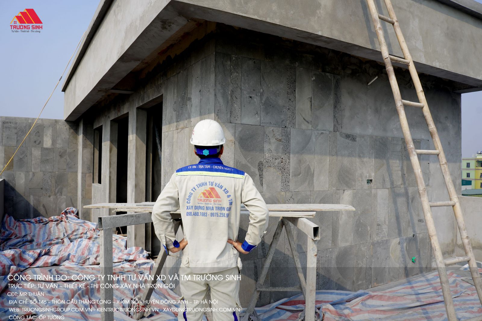 Kỹ sư giám sát chặt chẽ mỗi công đoạn 