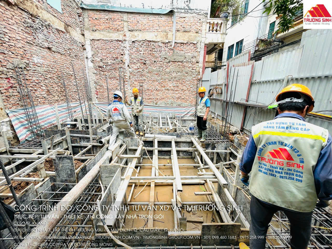 ghép cotpha và đổ bê tông móng