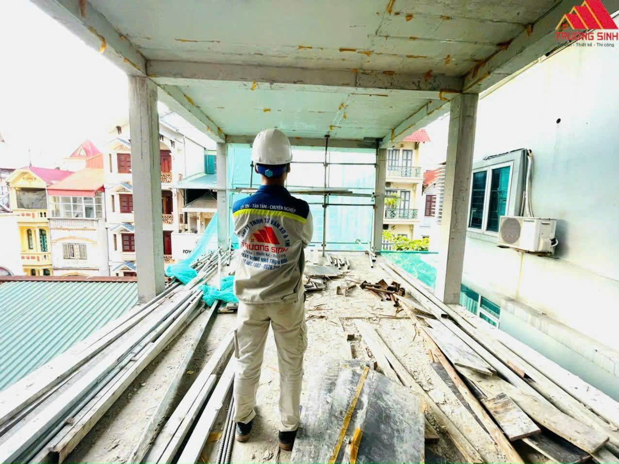 sau khi đổ bê tông