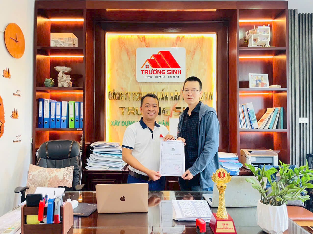 ký kết hợp đồng thiết kế thi công xây nhà trọn gói