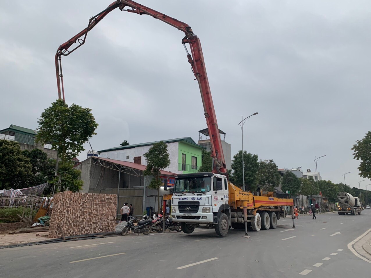 xây nhà trọn gói quận long biên